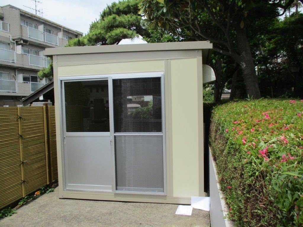 埼玉県三郷市　パネルハウス(プレハブ)　販売事務所