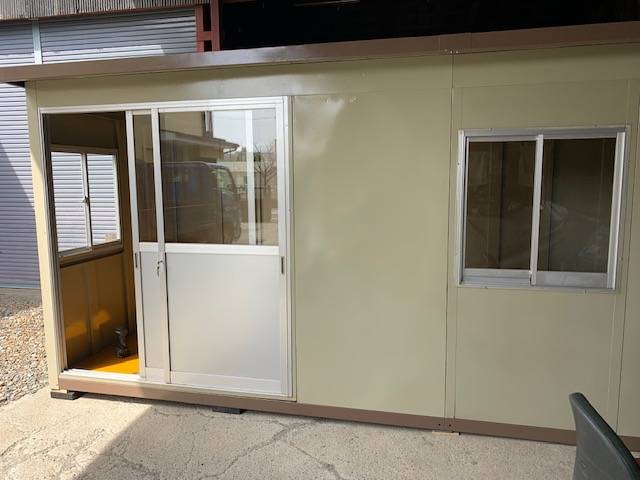 神奈川県小田原市　パネルハウス　プレハブ　作業場詰所