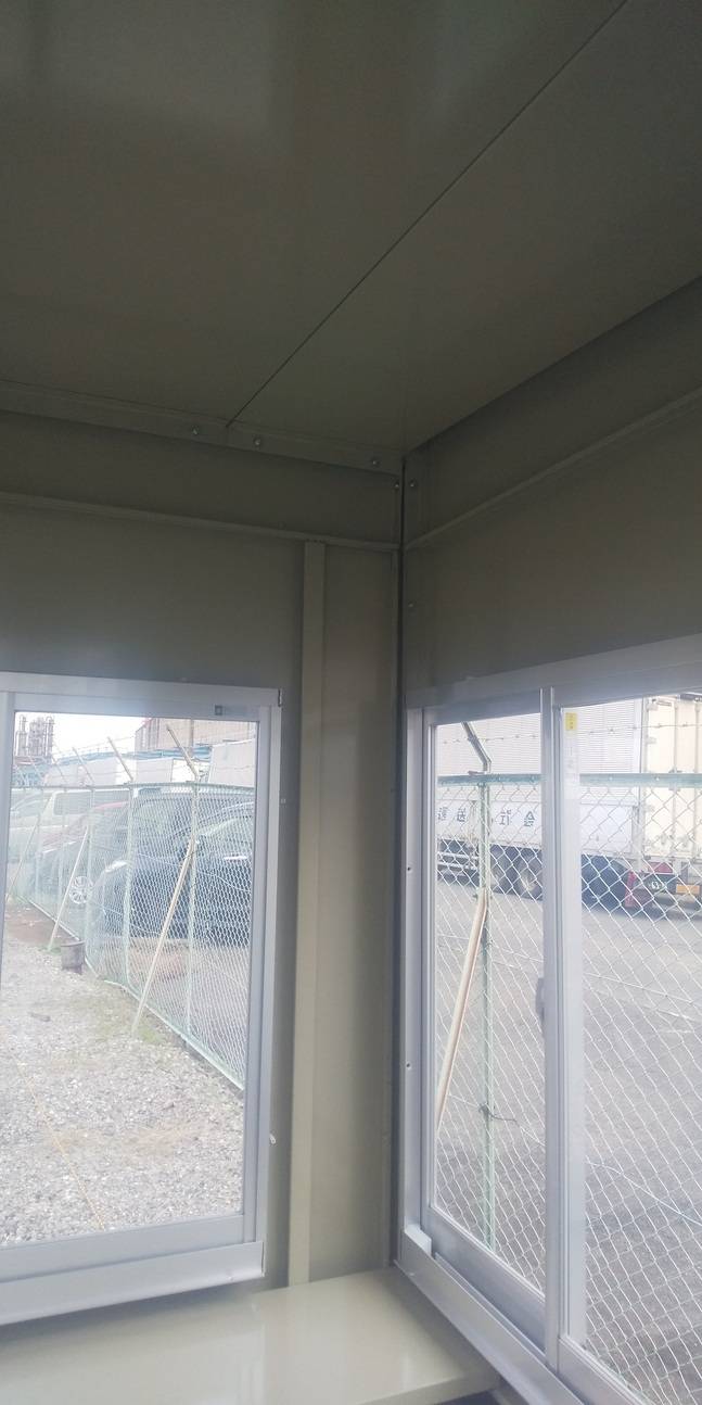 神奈川県川崎市 ガードマンボックス