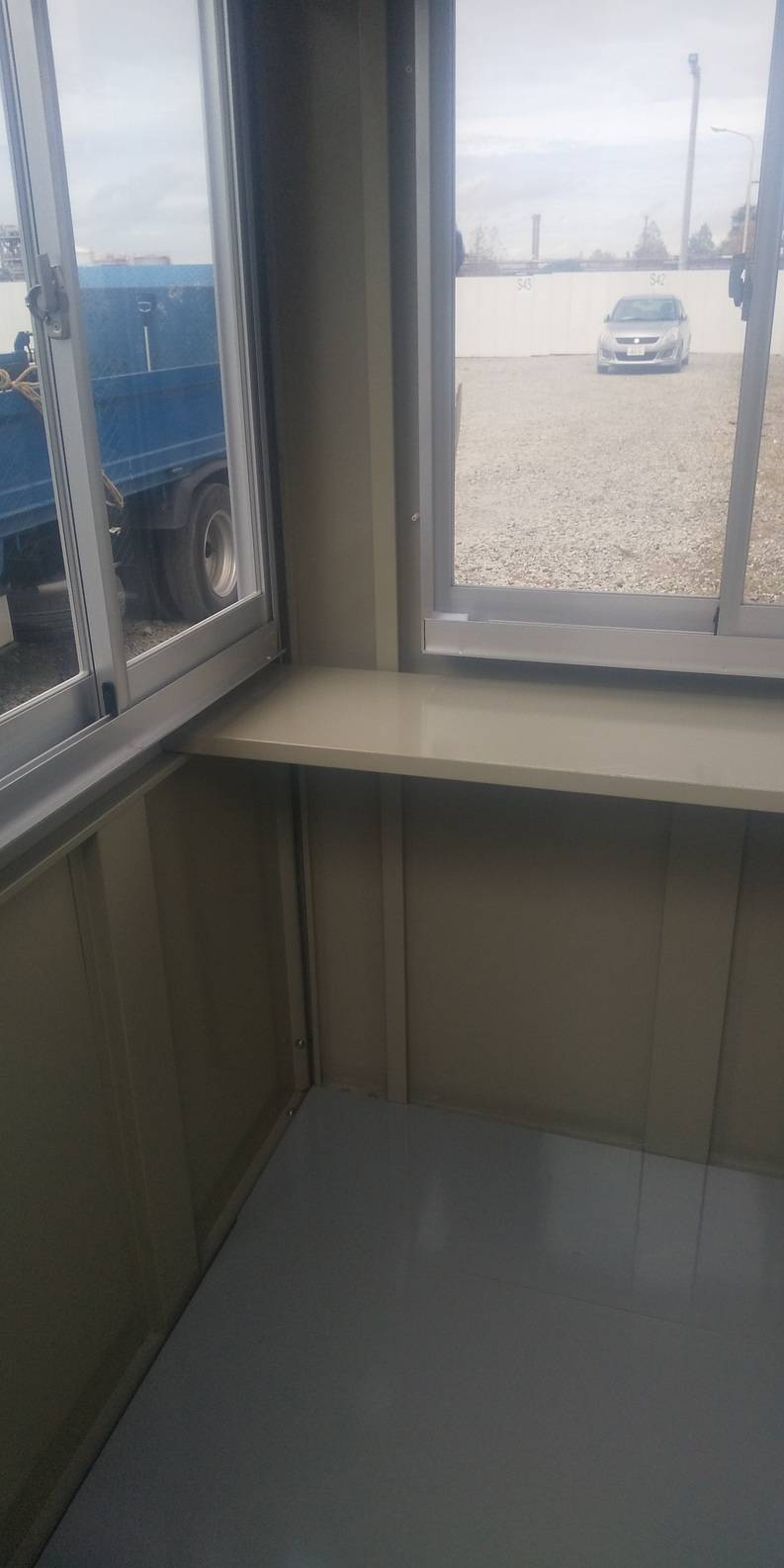 神奈川県川崎市 ガードマンボックス