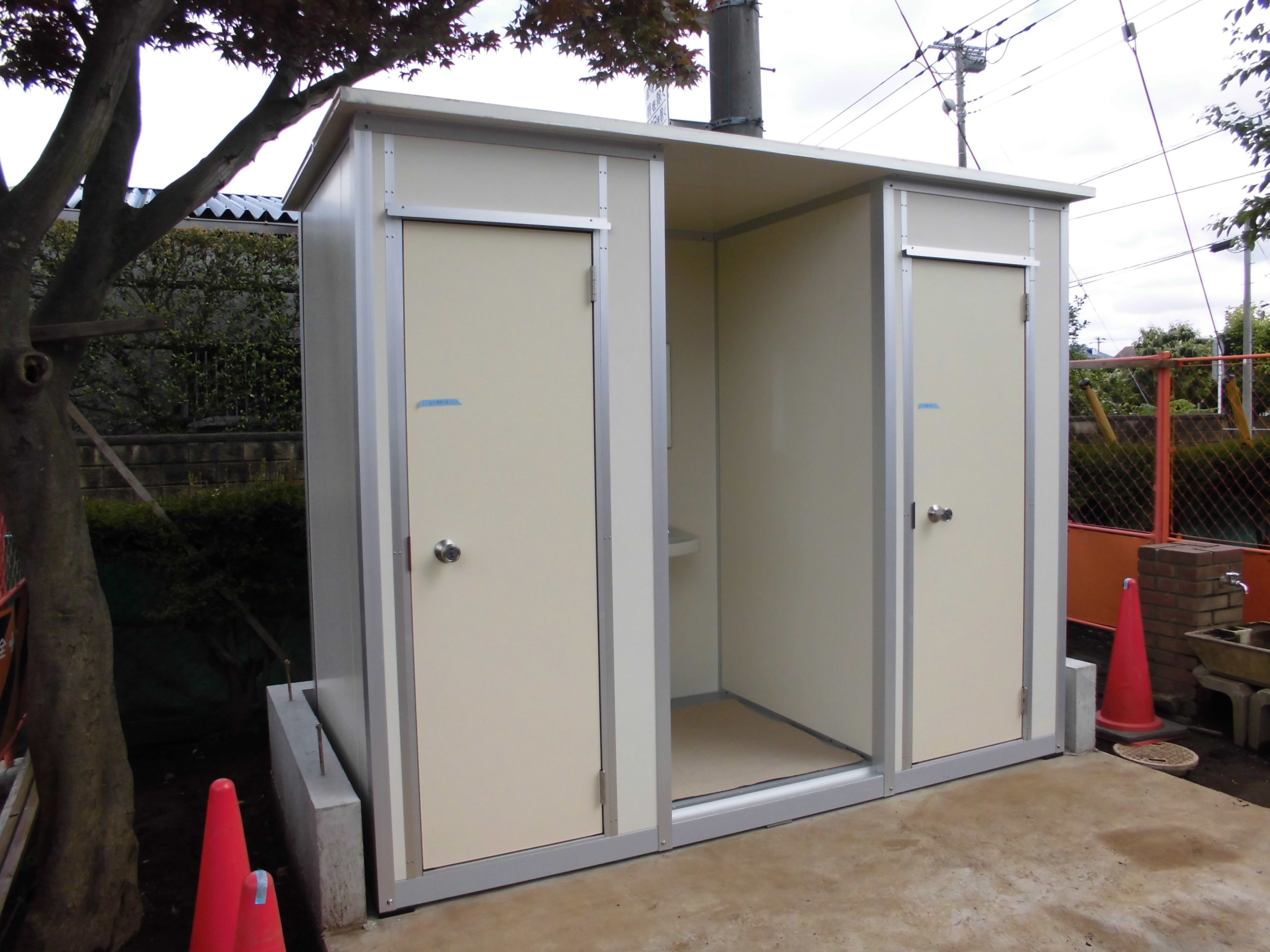 千葉県　仮設トイレ(屋外トイレ)　公衆トイレ