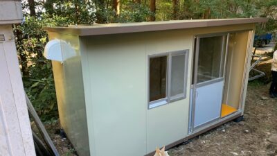 神奈川県小田原市　パネルハウス　プレハブ　作業倉庫