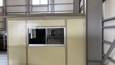 神奈川県藤沢市　パネルハウス　プレハブ　物流倉庫事務所