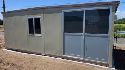 千葉県匝瑳市　パネルハウス　プレハブ　作業小屋