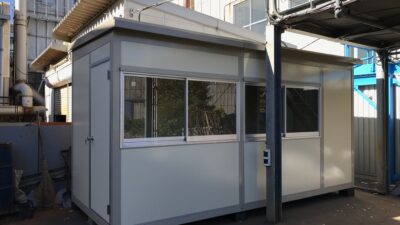 神奈川県横浜市　パネルハウス　プレハブ　事業所倉庫