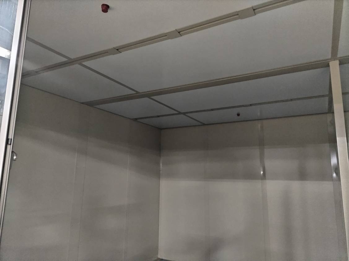 東京都新宿区　パネルハウス(プレハブ)　工事事務所