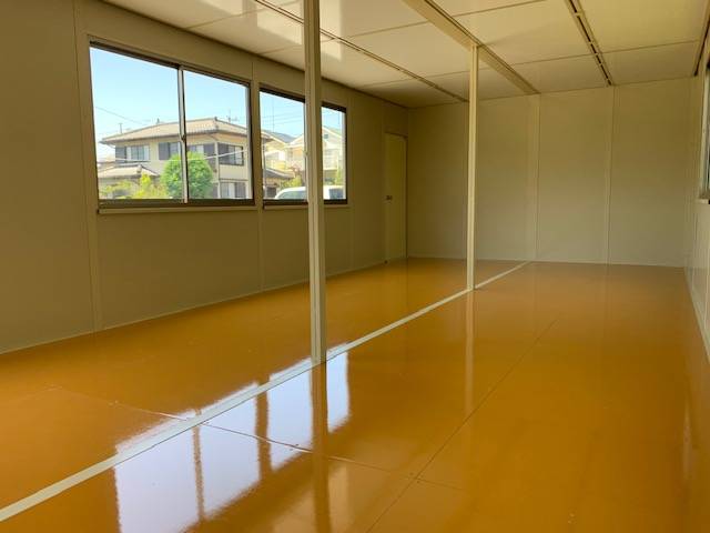 神奈川県横浜市戸塚区　パネルハウス(プレハブ)　資材倉庫