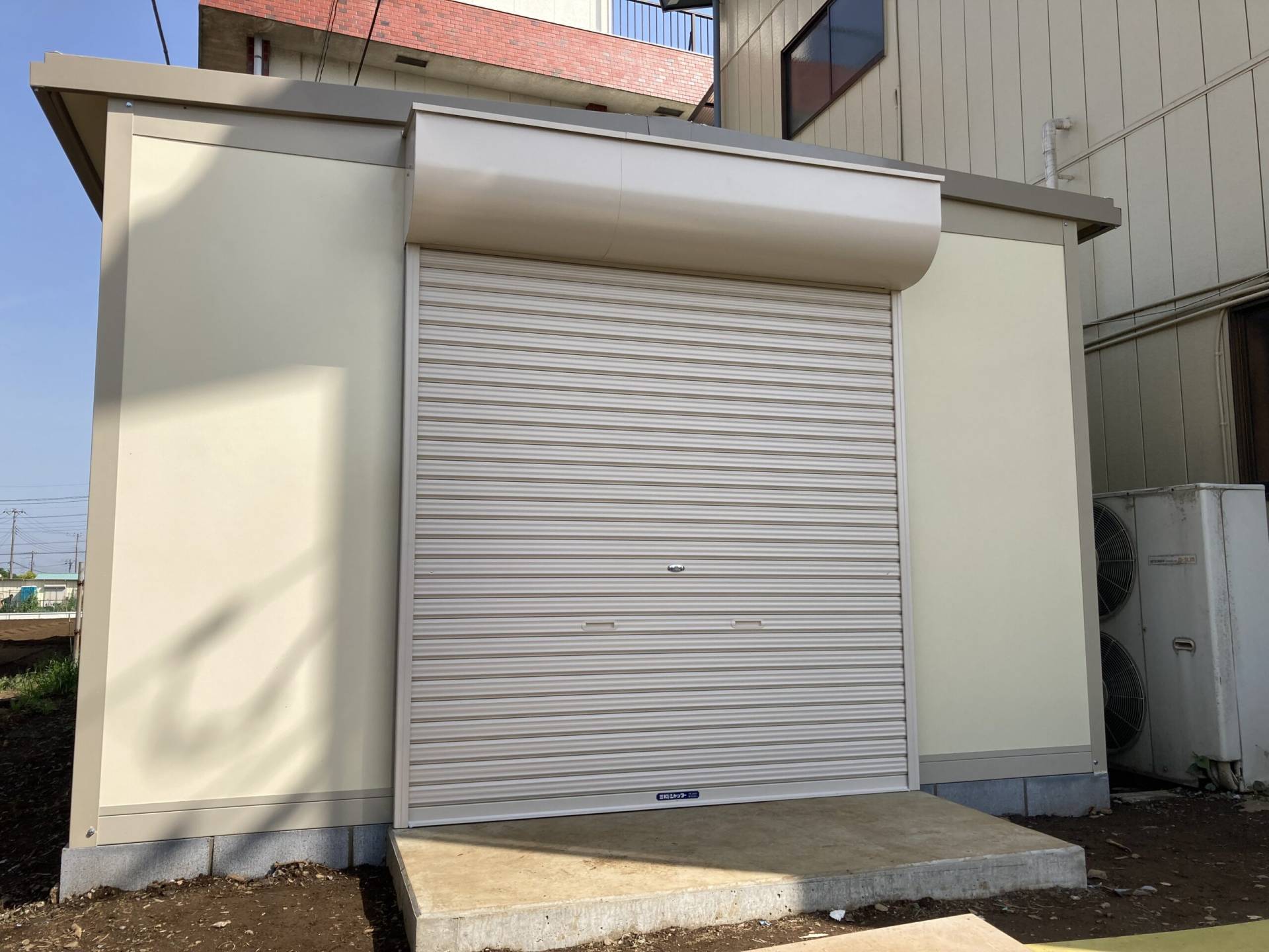 埼玉県新座市　パネルハウス(プレハブ)　倉庫