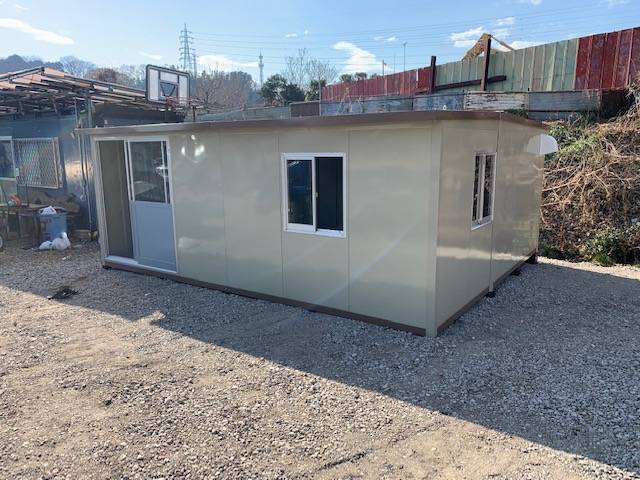 神奈川県横浜市戸塚区　パネルハウス(プレハブ)