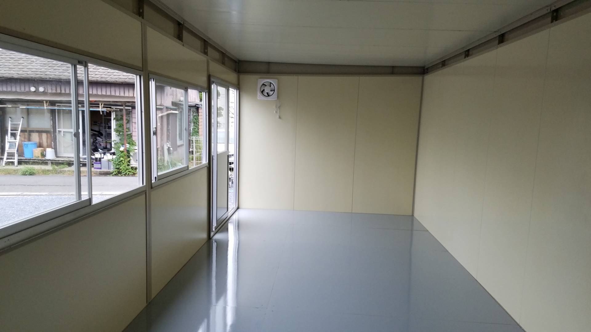 東京都西多摩郡　パネルハウス(プレハブ)