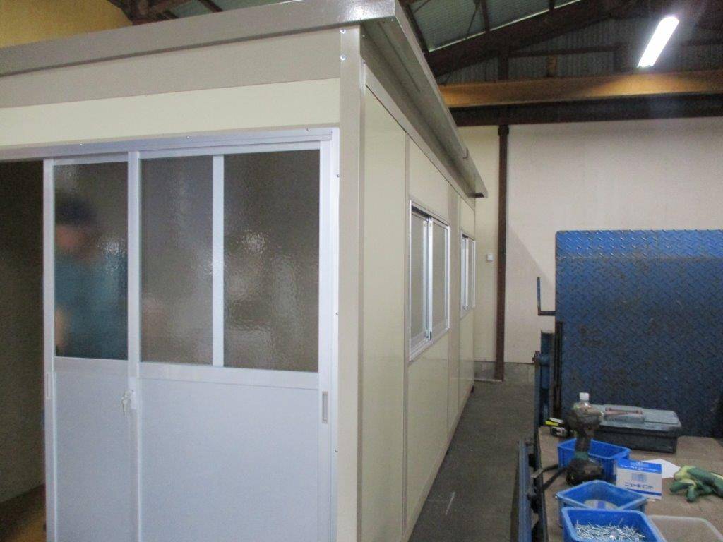 東京都葛飾区　パネルハウス(プレハブ)