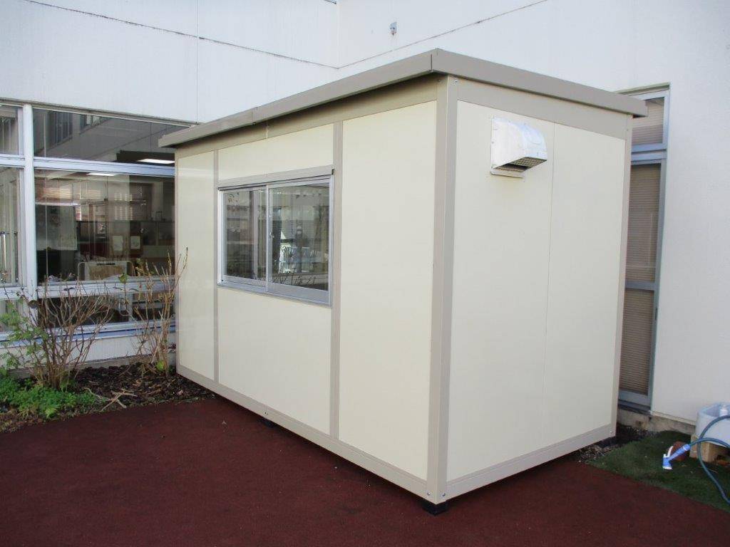 神奈川県相模原市　パネルハウス(プレハブ)