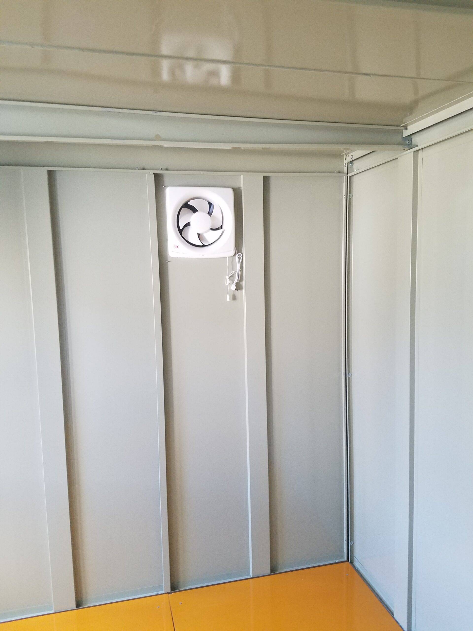 神奈川県厚木市　パネルハウス(プレハブ)　自宅倉庫