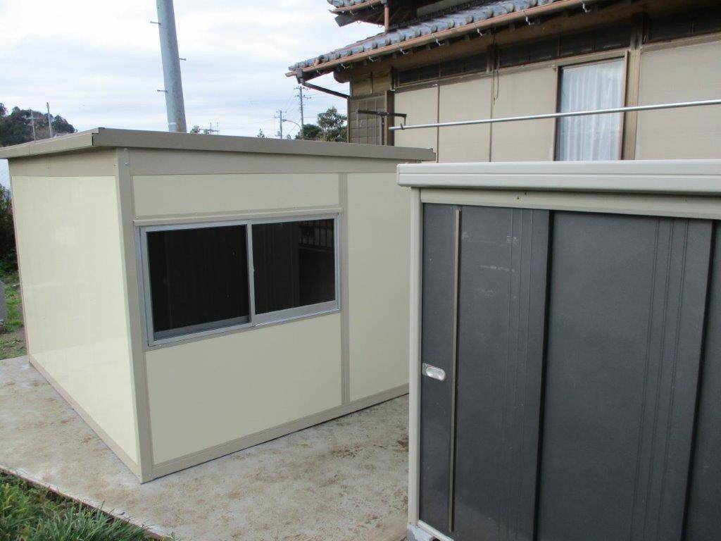 千葉県富津市　パネルハウス(プレハブ)