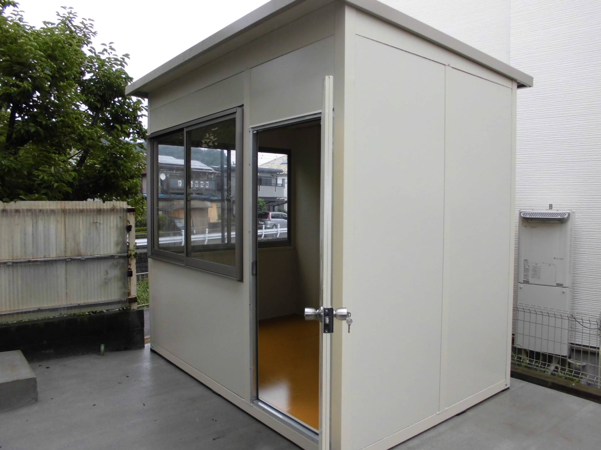 東京都町田市　パネルハウス(プレハブ)