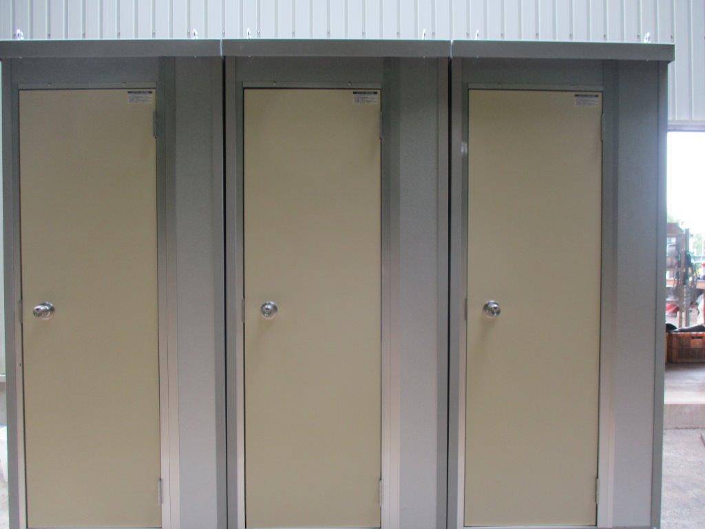 千葉県千葉市　会社トイレ　仮設トイレ