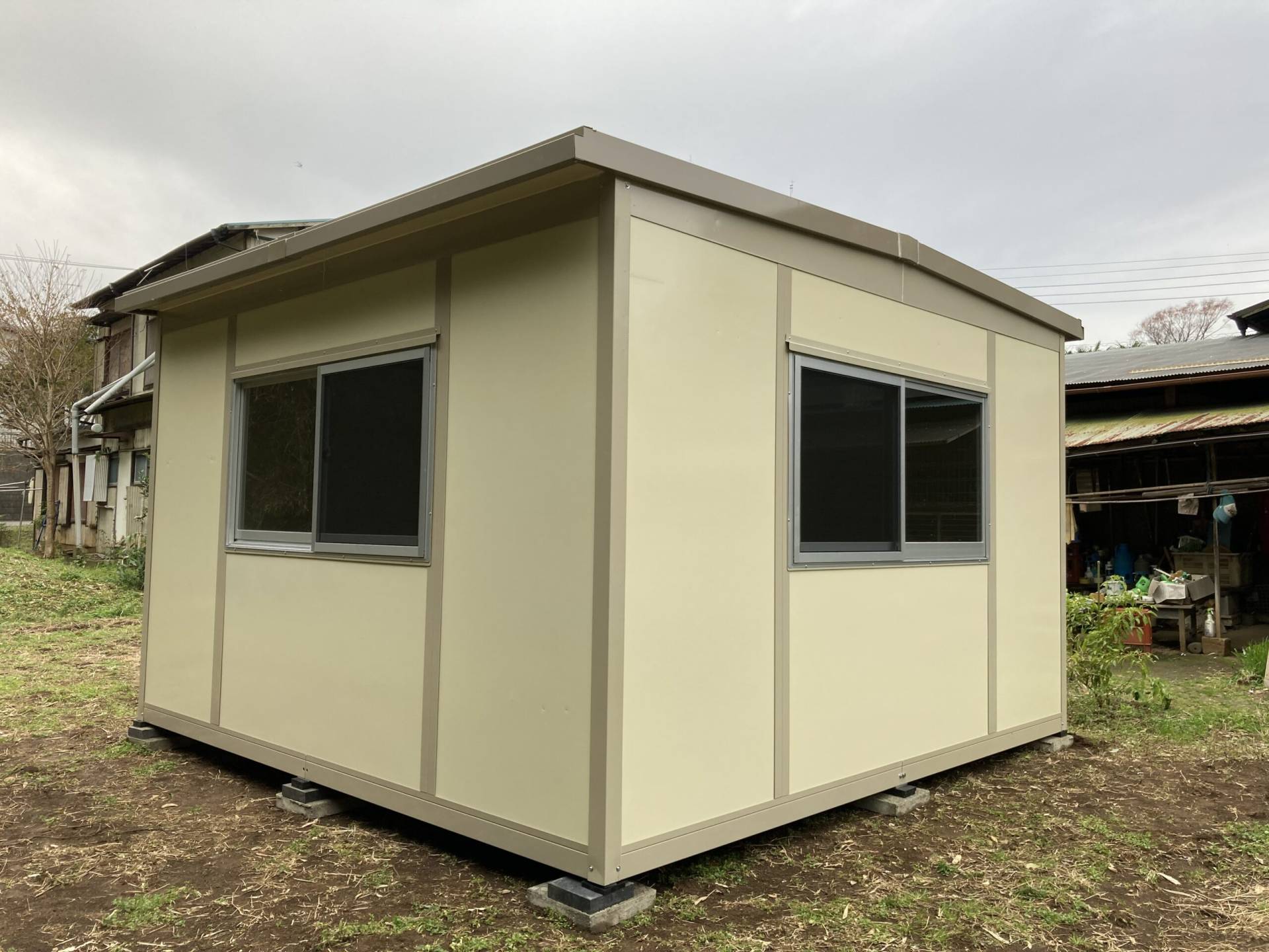 神奈川県平塚市　パネルハウス(プレハブ)