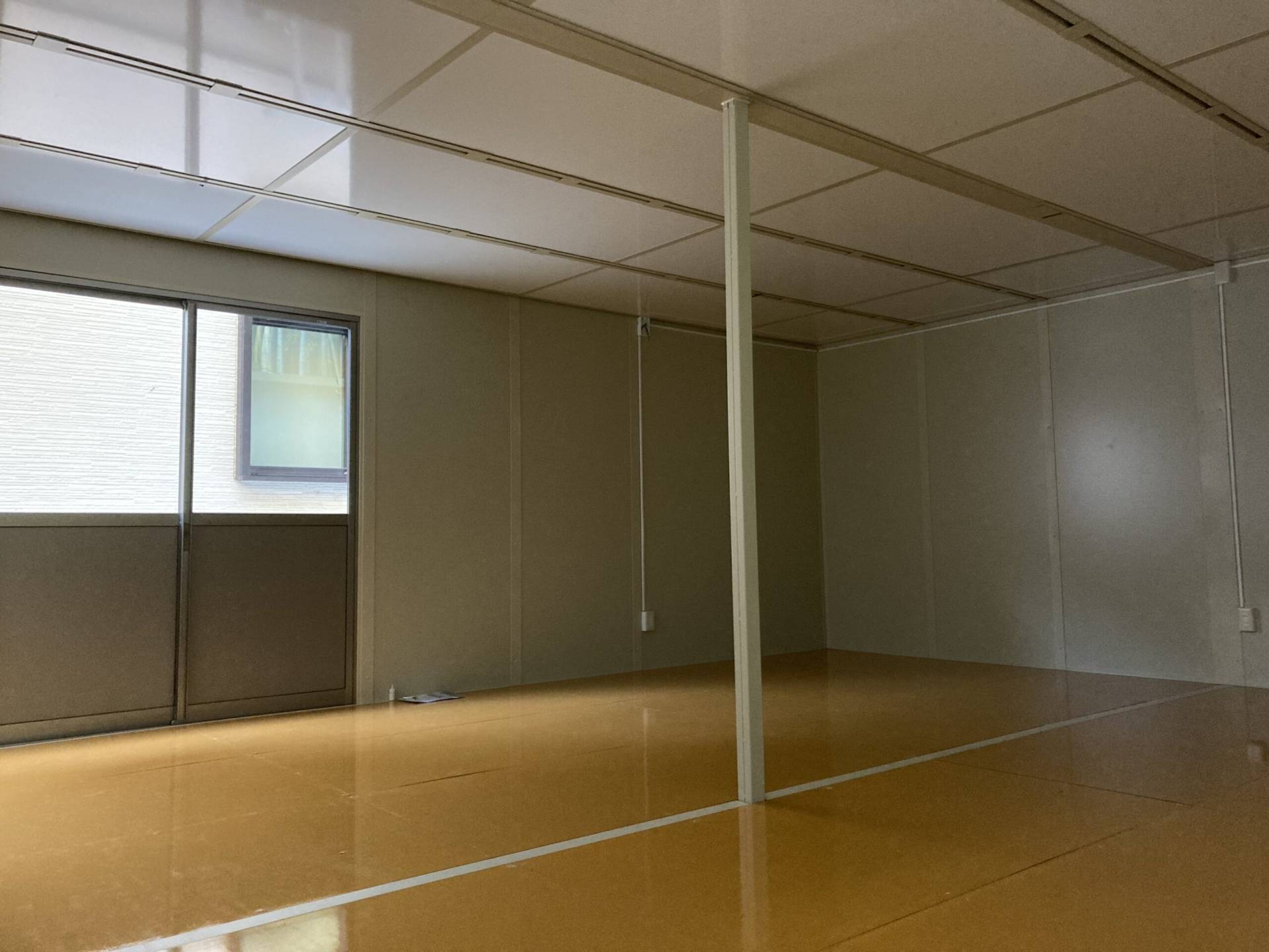 東京都町田市　パネルハウス(プレハブ)