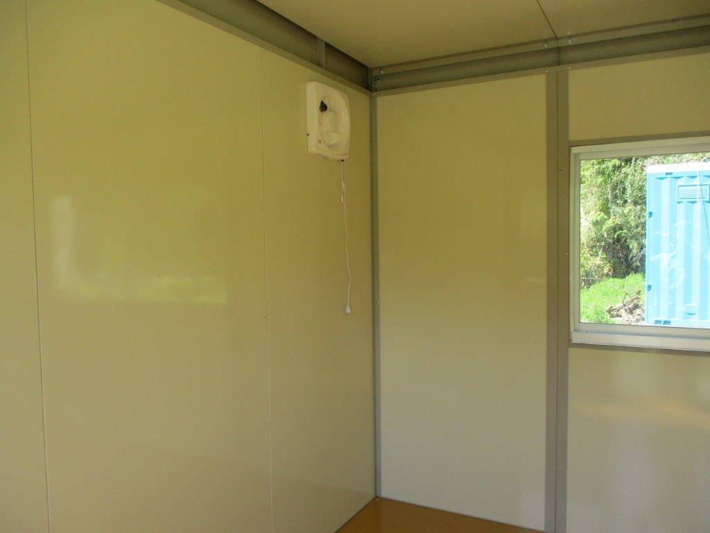 千葉県南房総市　パネルハウス(プレハブ)