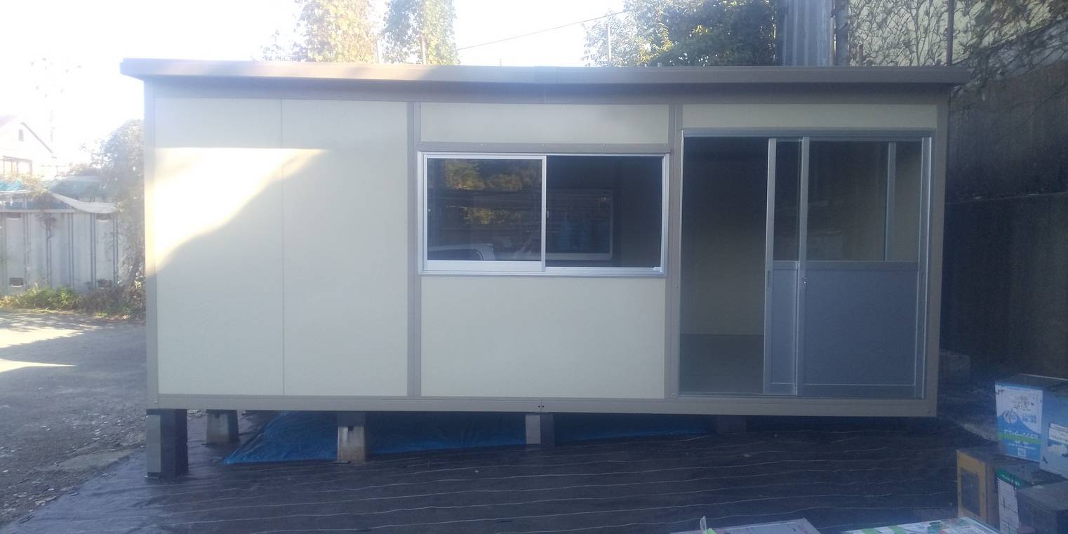 埼玉県所沢市　パネルハウス(プレハブ)