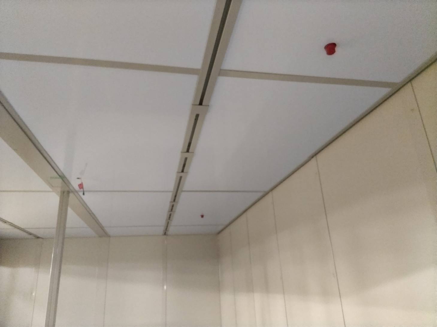 東京都新宿区　パネルハウス(プレハブ)　工事事務所