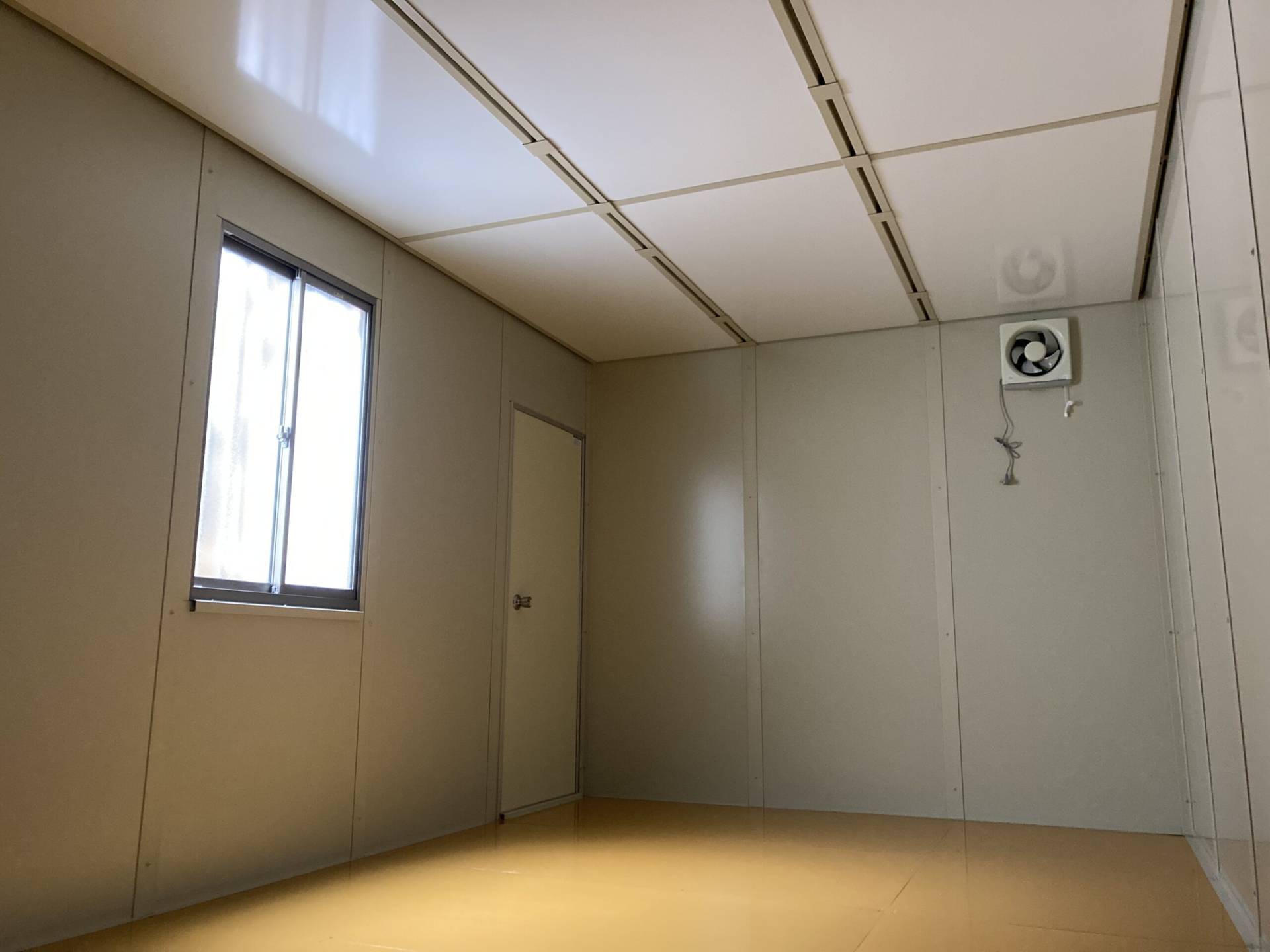 神奈川県横須賀市　パネルハウス(プレハブ)