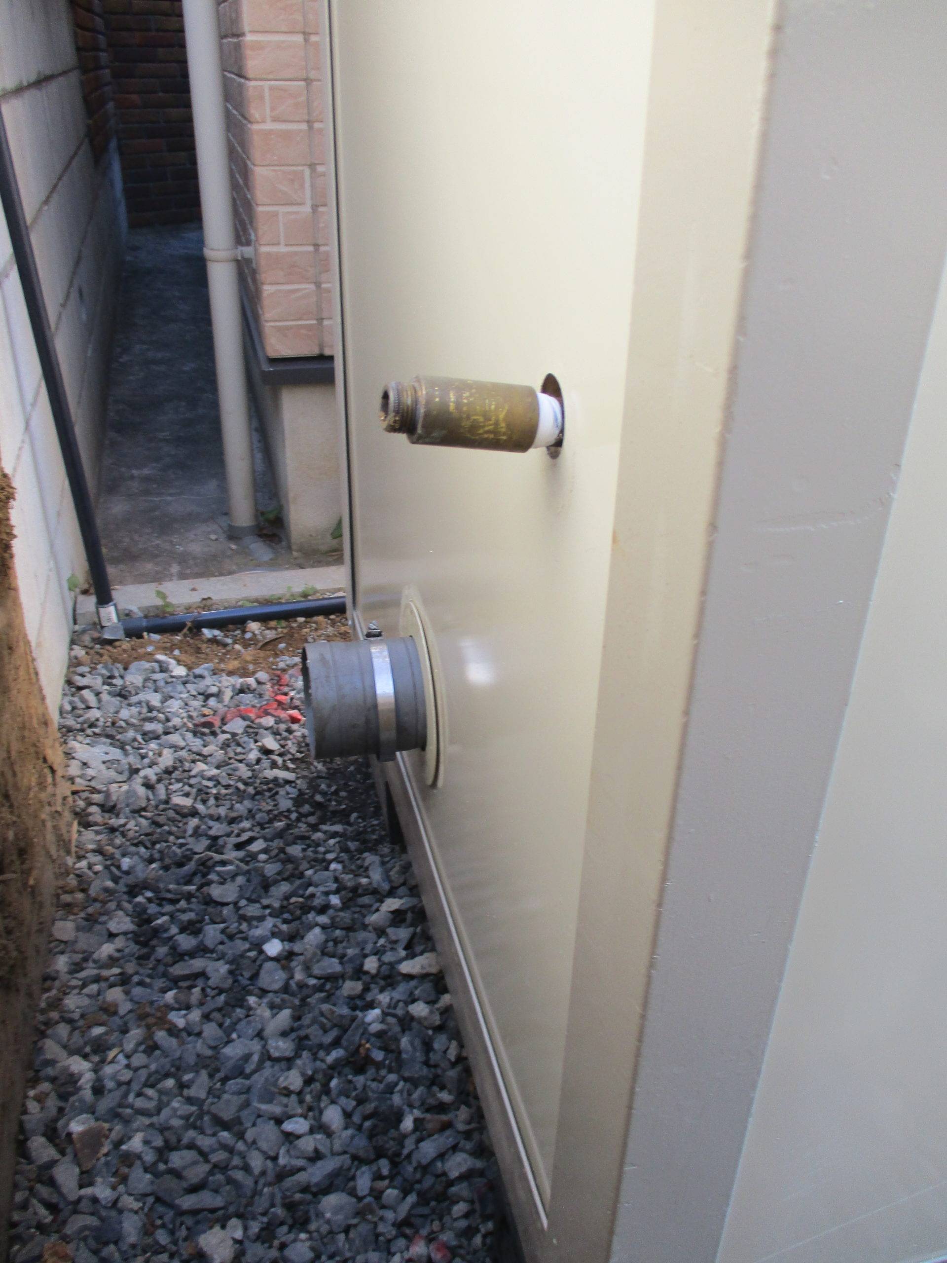 神奈川県横浜市　仮設トイレ(屋外トイレ)