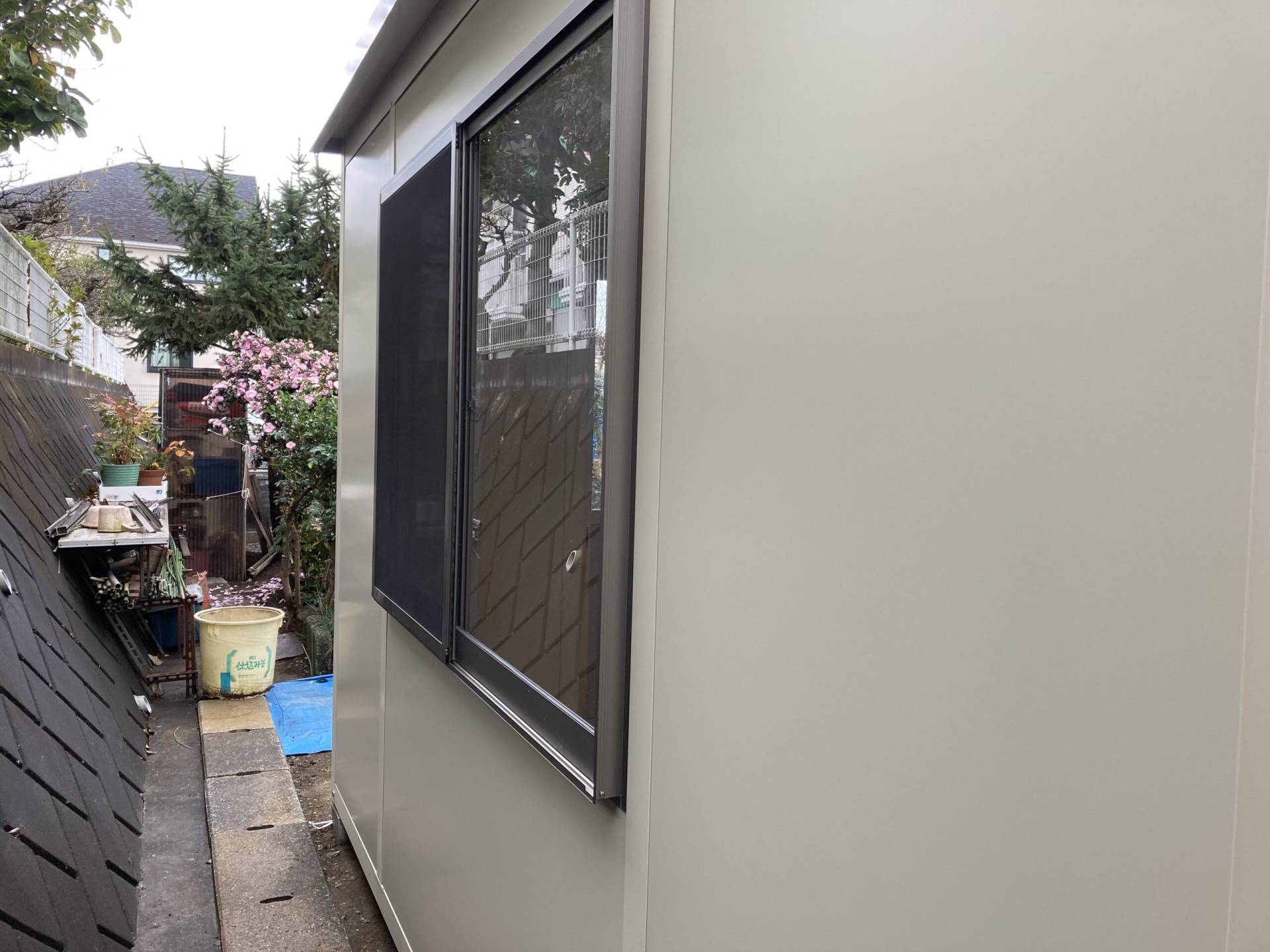 神奈川県横浜市　パネルハウス(プレハブ)