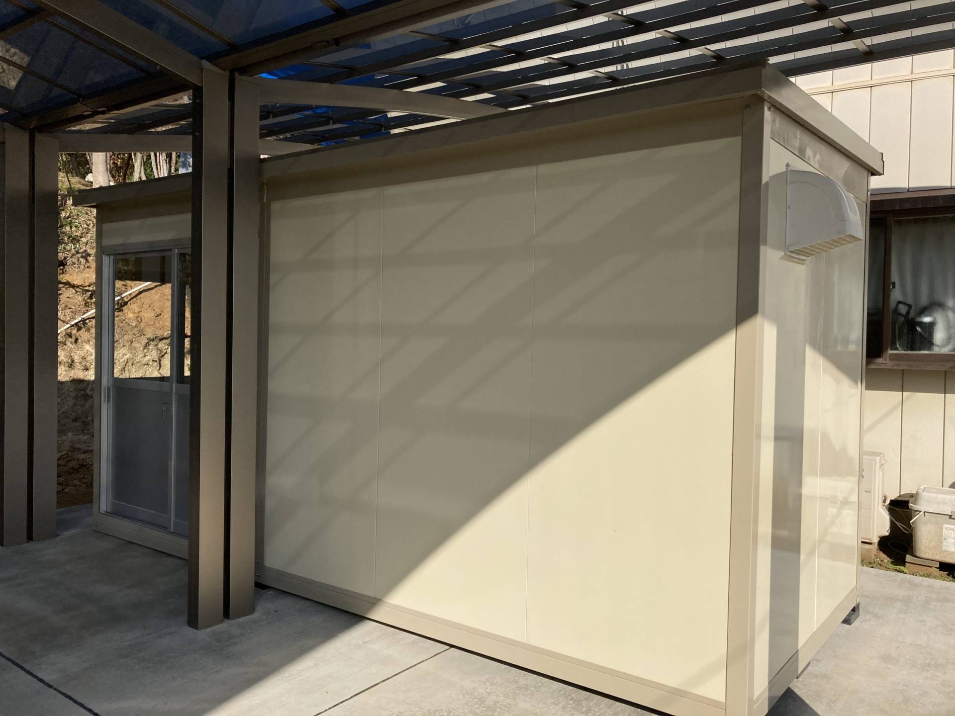 東京都町田市　パネルハウス(プレハブ)