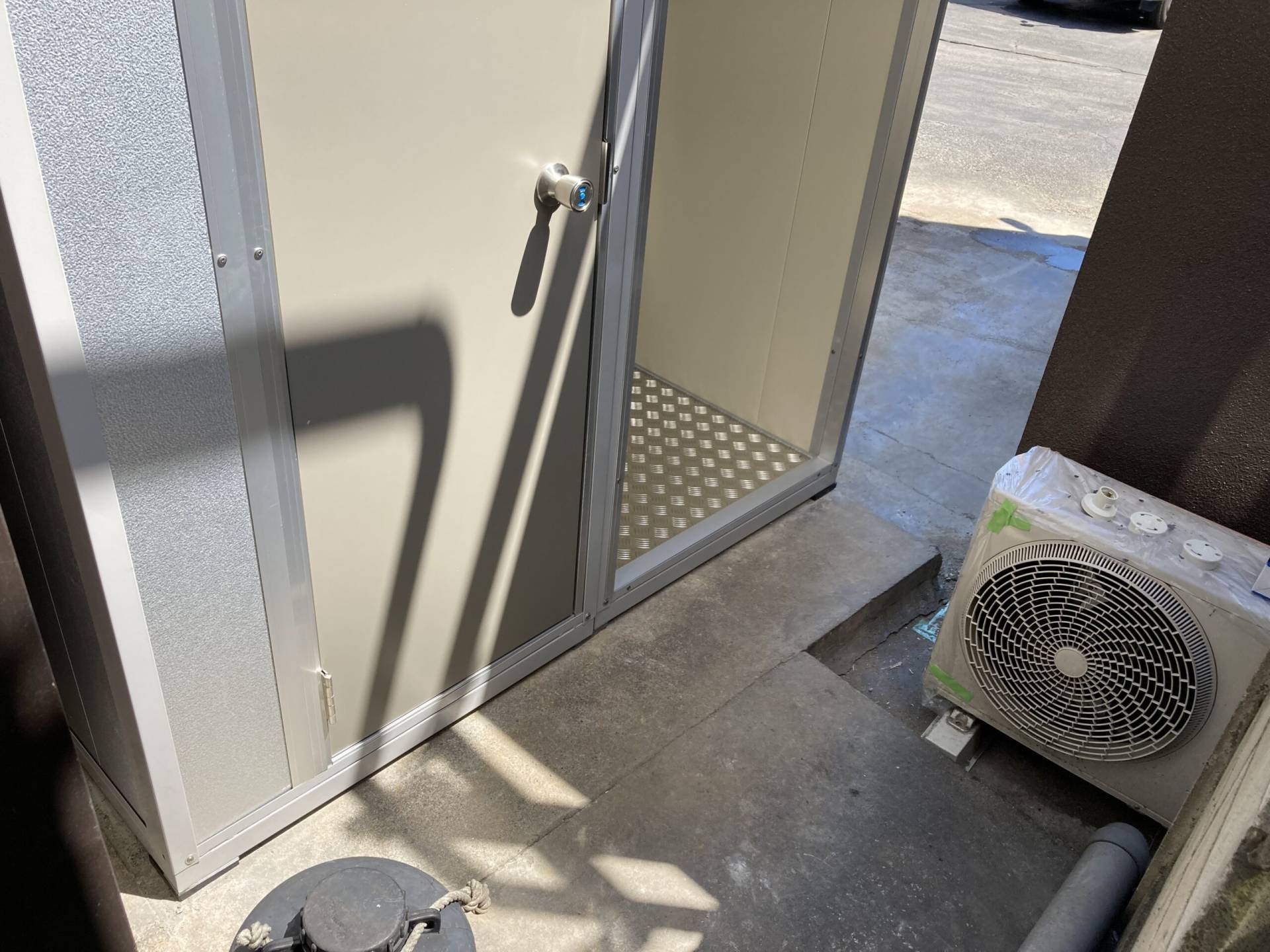 東京都墨田区　会社トイレ