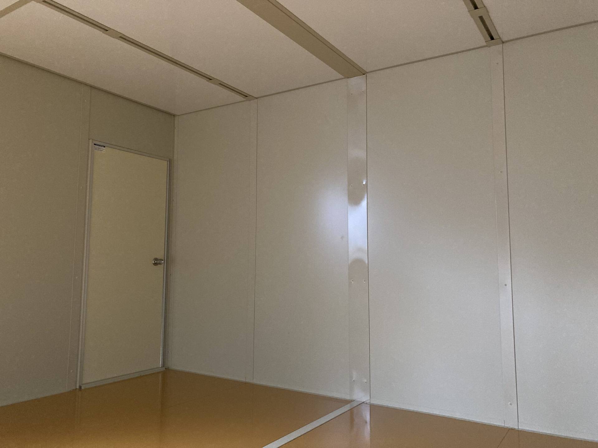 千葉県白井市　パネルハウス(プレハブ)　会社休憩室