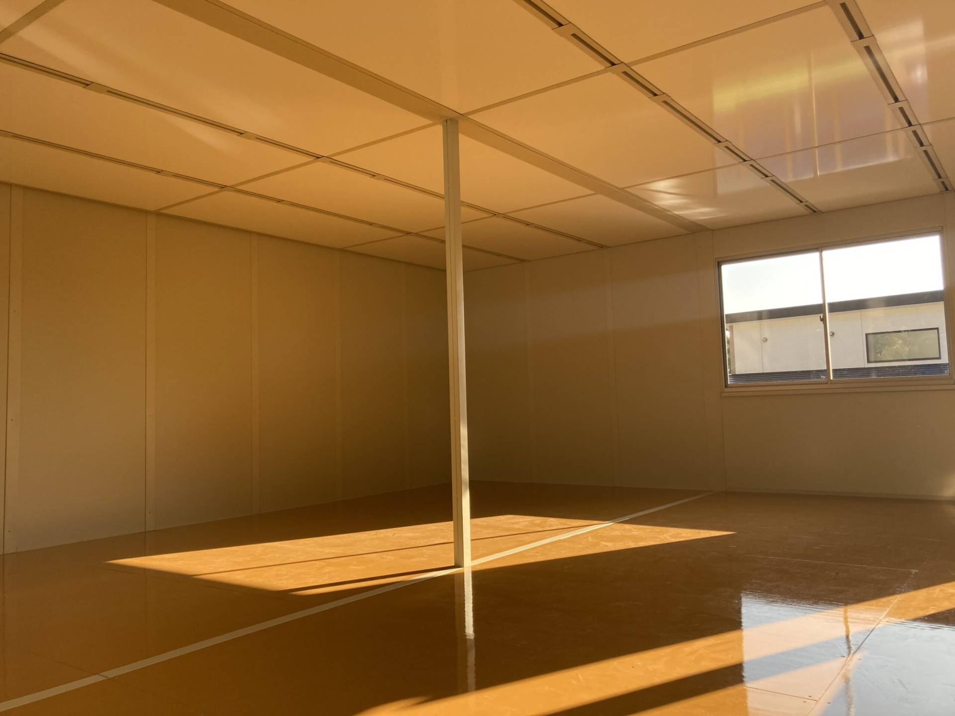 神奈川県三浦市　パネルハウス(プレハブ)