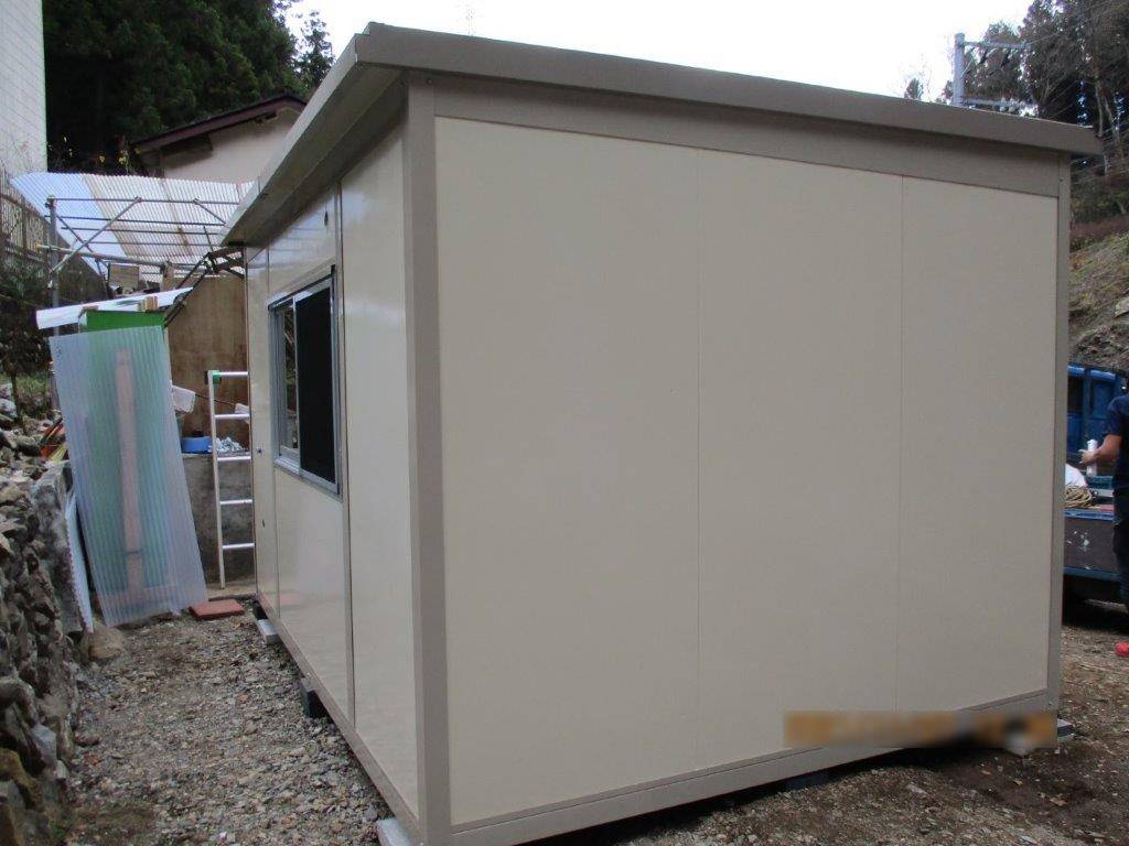 神奈川県相模原市　パネルハウス(プレハブ)