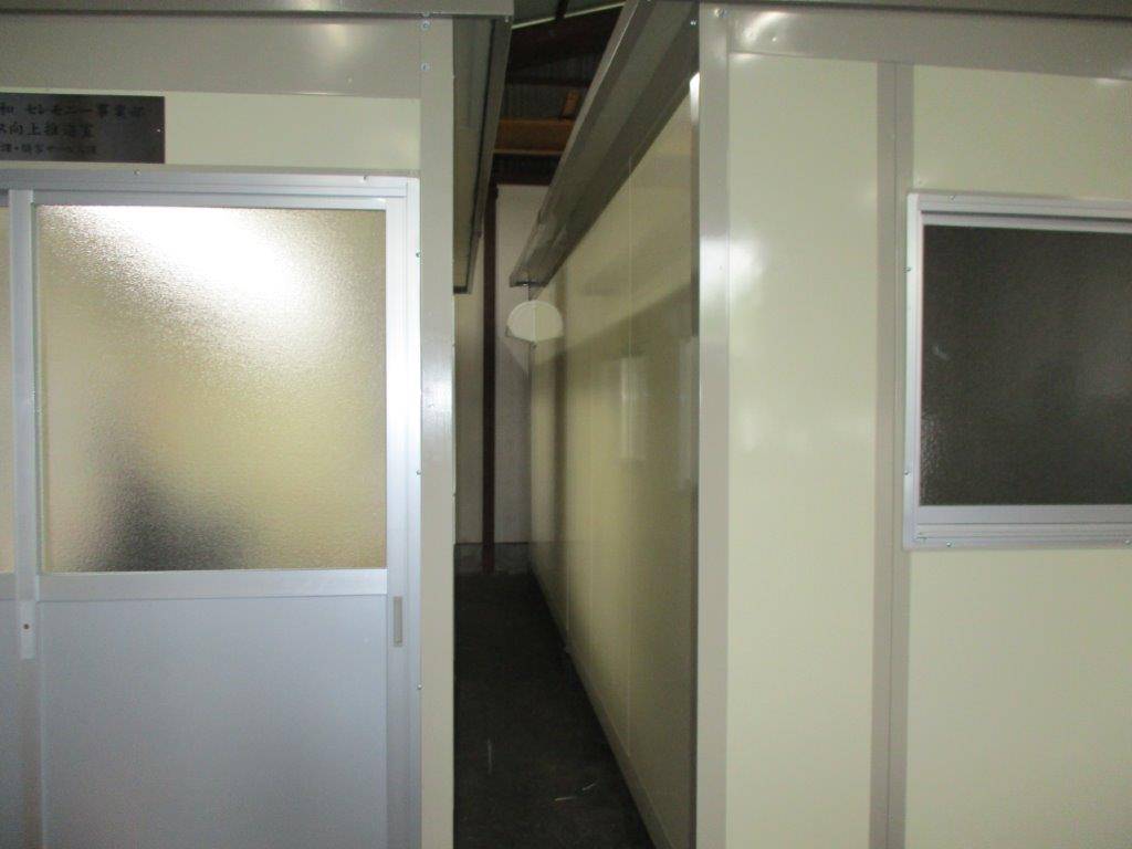 東京都葛飾区　パネルハウス(プレハブ)　会社倉庫