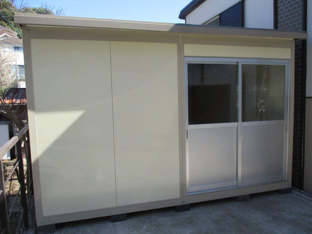 神奈川県横浜市　パネルハウス(プレハブ)