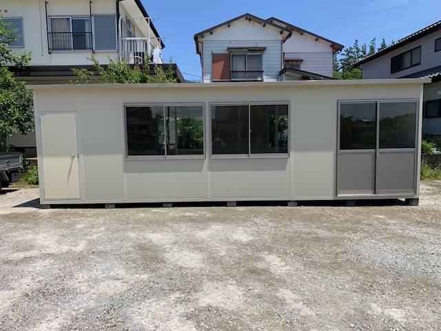 神奈川県横浜市戸塚区　パネルハウス(プレハブ)　資材倉庫