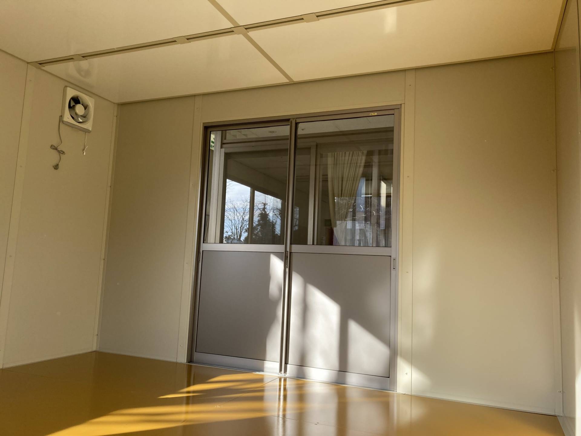 埼玉県上尾市　パネルハウス(プレハブ)