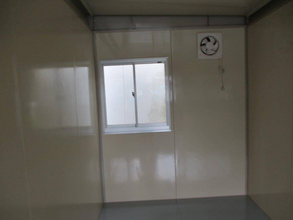 神奈川県綾瀬市 パネルハウス(プレハブ)