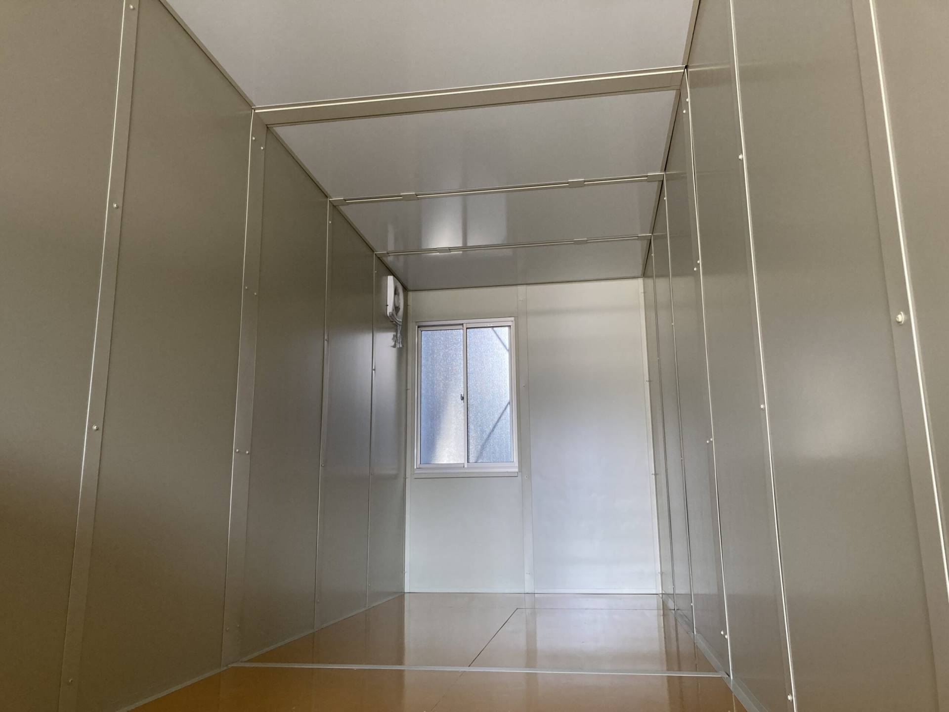 神奈川県横浜市　パネルハウス(プレハブ)