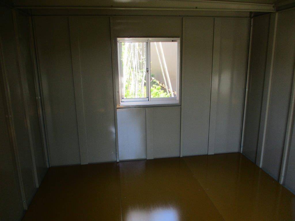 千葉県鎌ケ谷市　パネルハウス(プレハブ)　キャンプ場倉庫