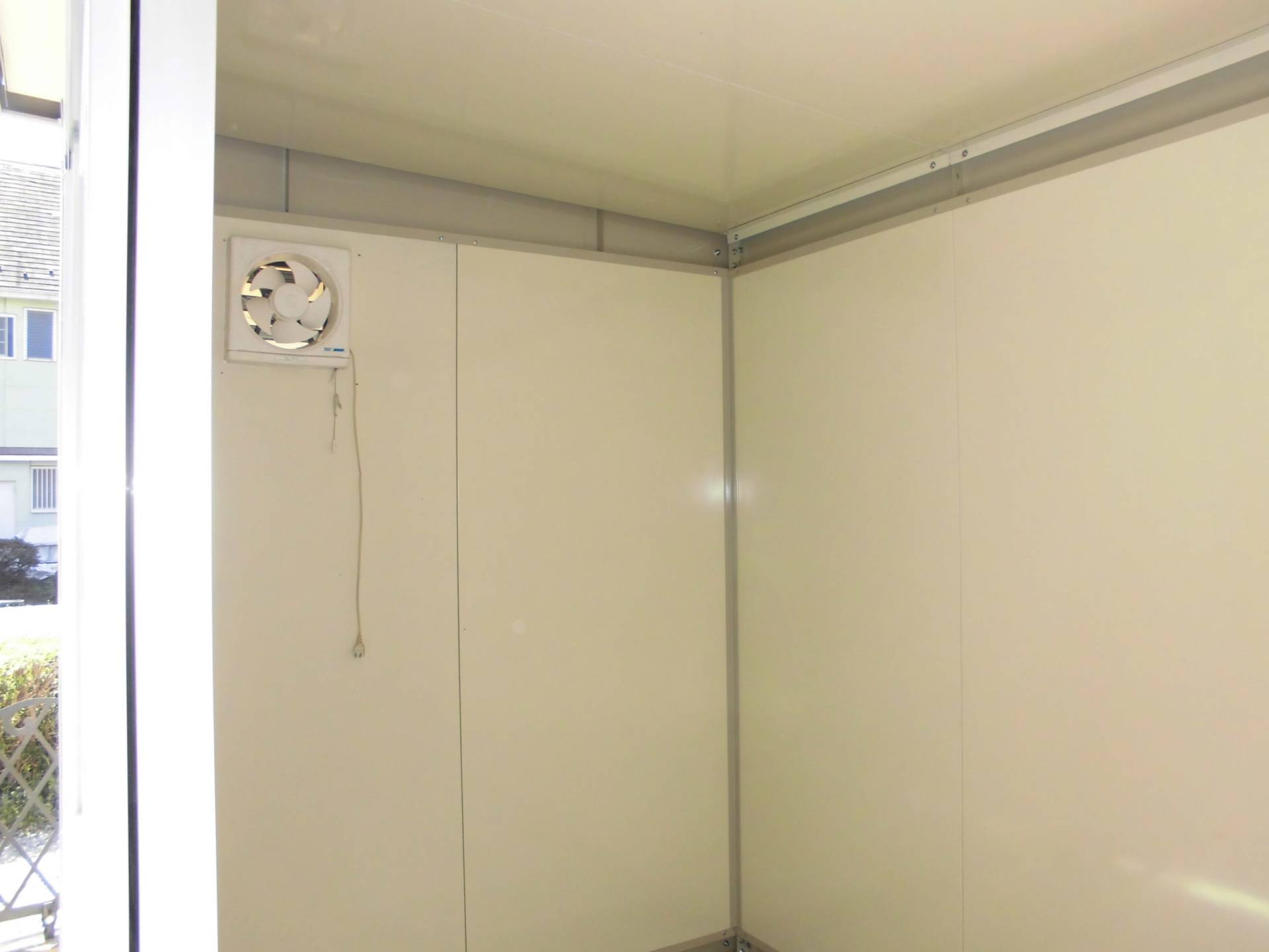 神奈川県座間市　パネルハウス(プレハブ)