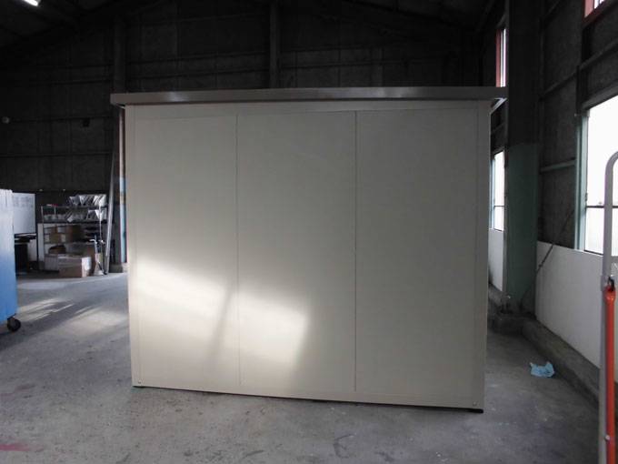 神奈川県綾瀬市　H社　パネルハウス(プレハブ)