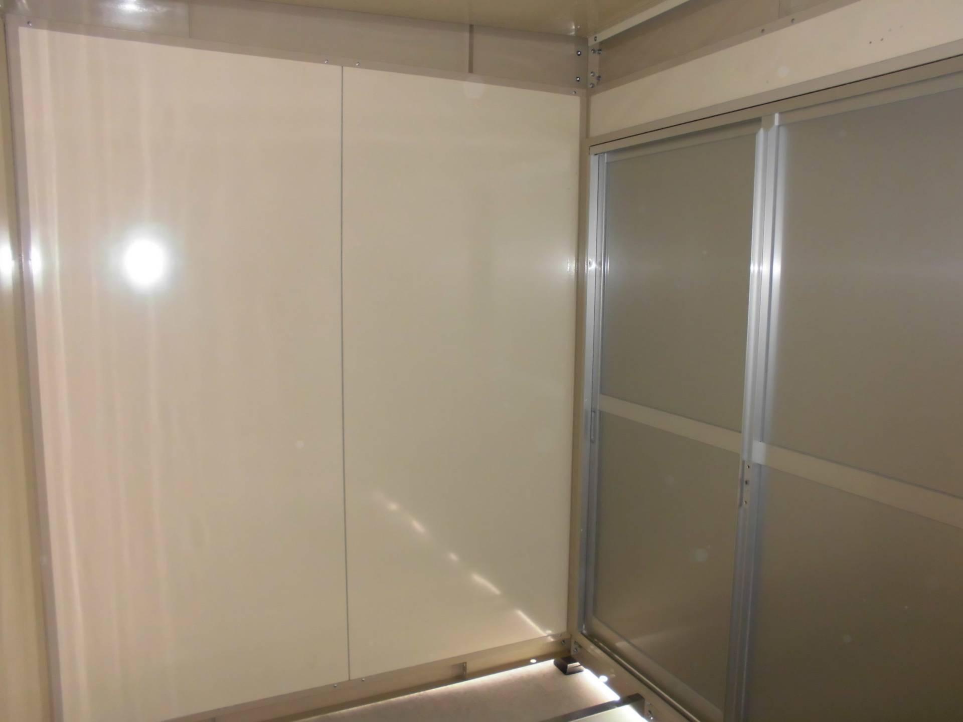 神奈川県座間市　パネルハウス(プレハブ)