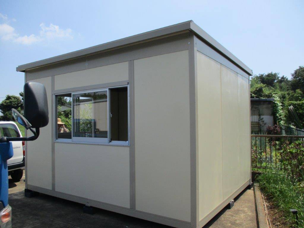 神奈川県伊勢原市　パネルハウス(プレハブ)