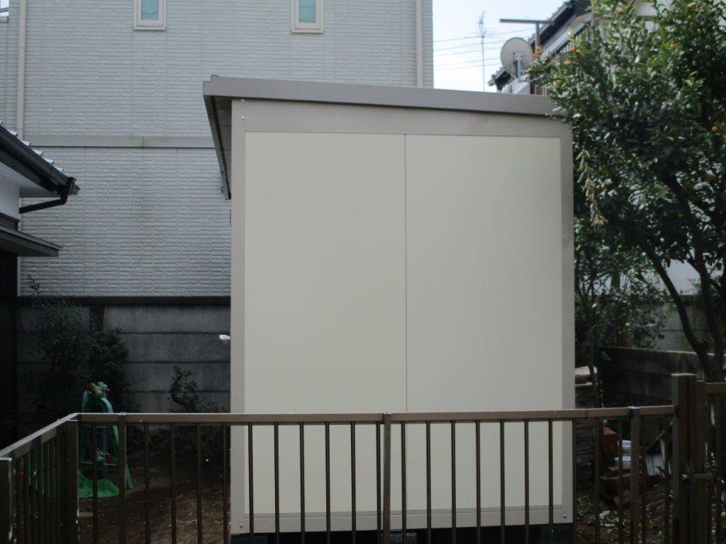 神奈川県座間市　パネルハウス(プレハブ)