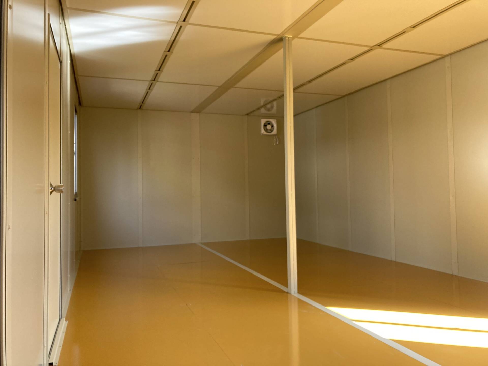 神奈川県横須賀市　パネルハウス(プレハブ)