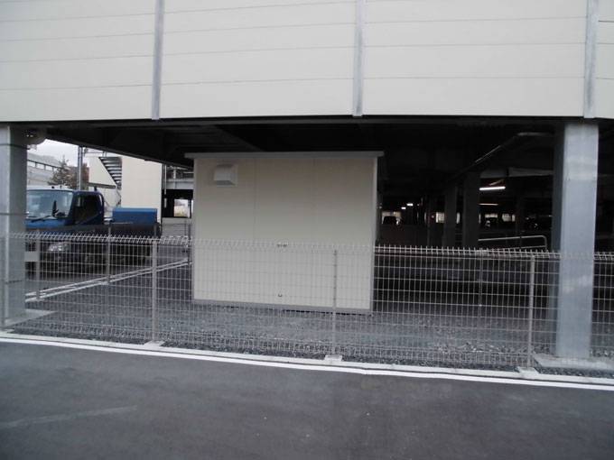 東京都東久留米市　S社　パネルハウス(プレハブ)