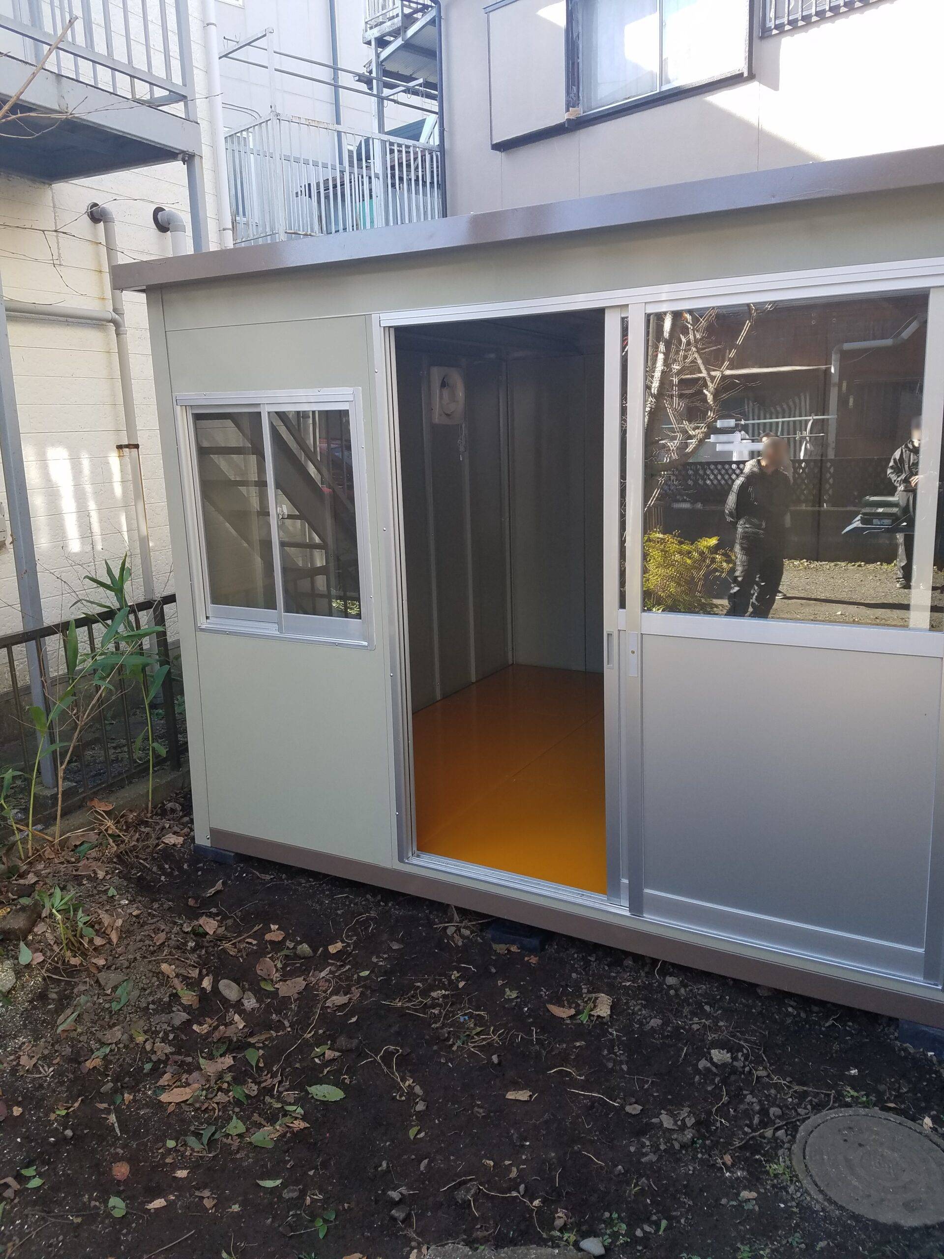 神奈川県厚木市　パネルハウス(プレハブ)　自宅倉庫