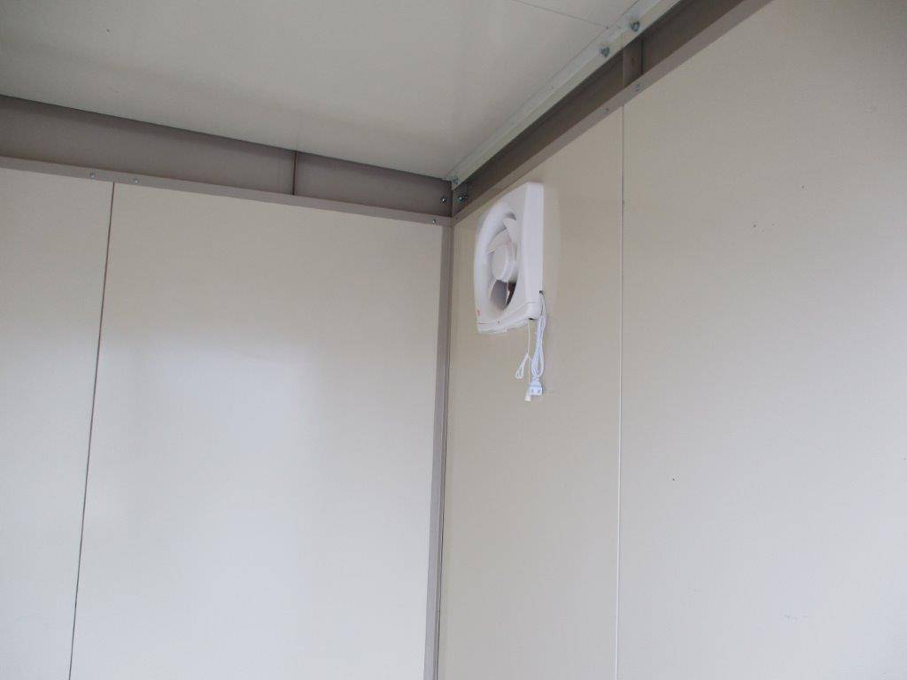 埼玉県入間郡　パネルハウス(プレハブ)