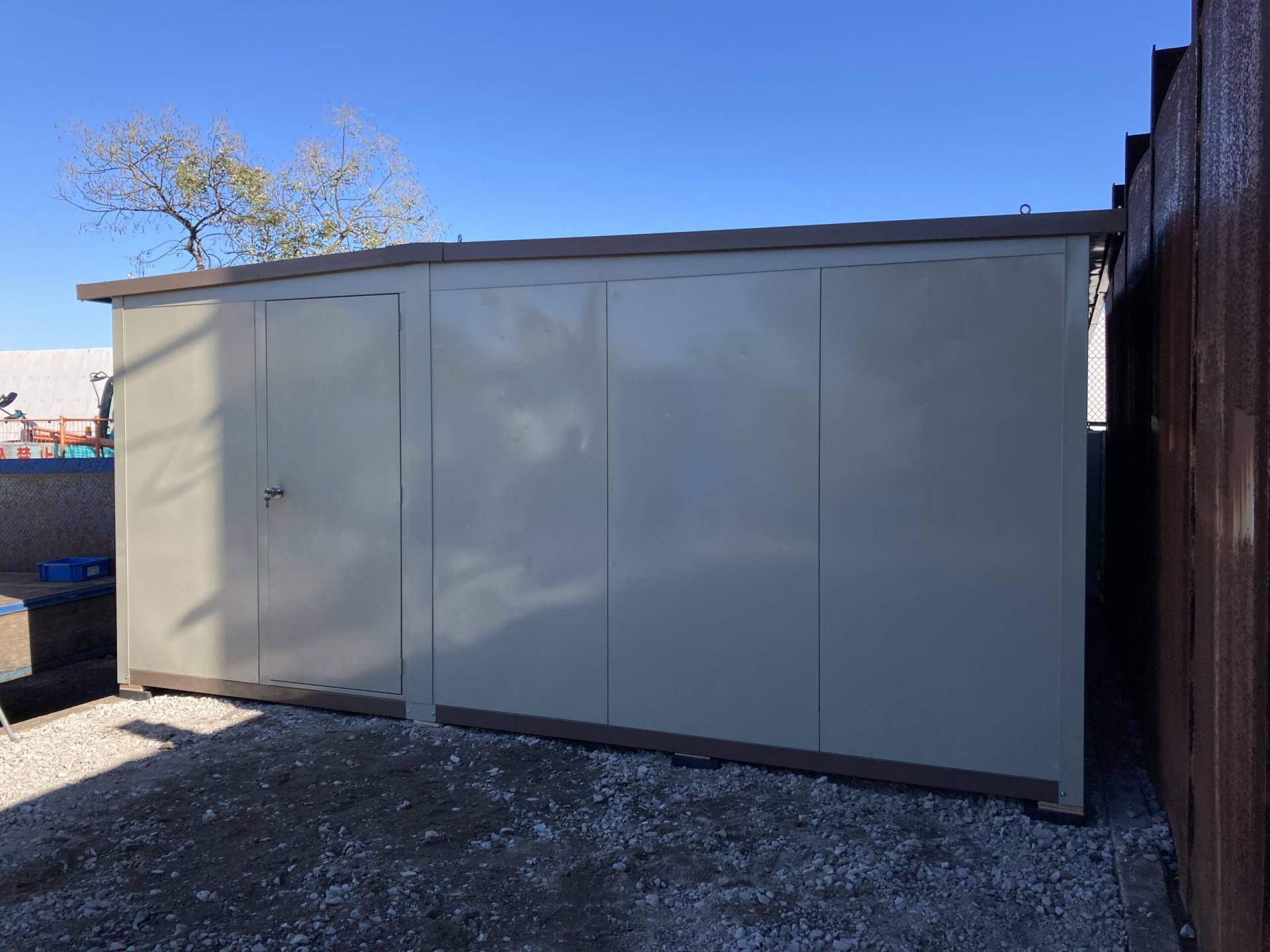 神奈川県横浜市　パネルハウス(プレハブ)